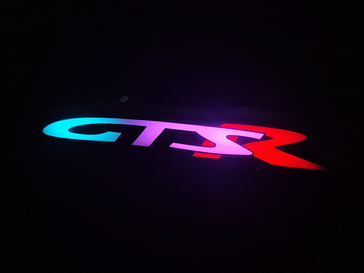TuneAgent Flow LED RGB "GTSR" Emblem