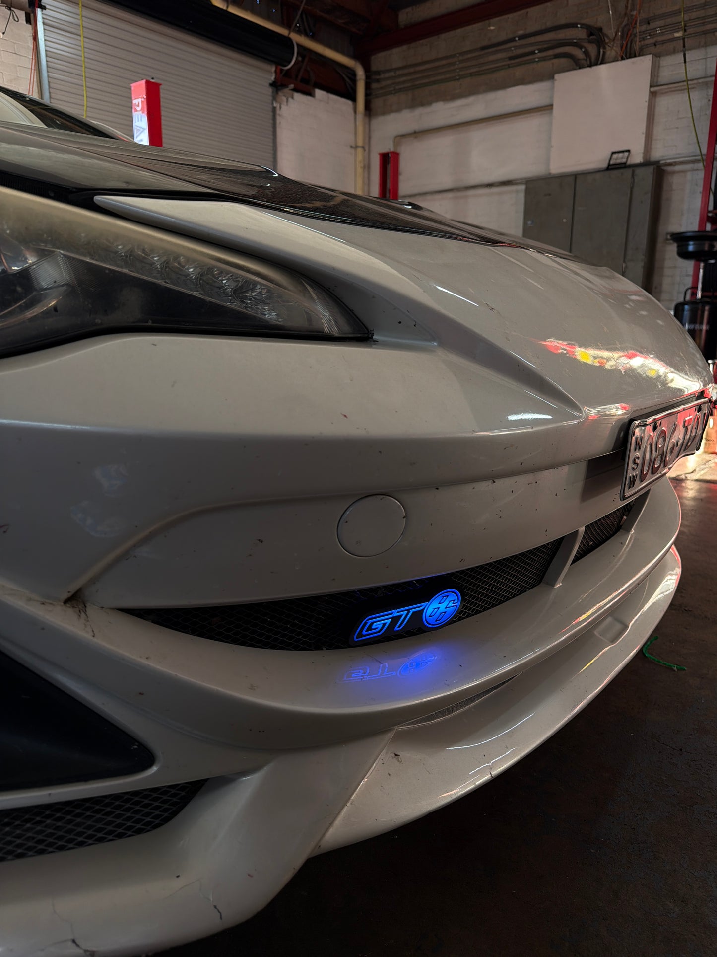 TuneAgent Flow LED RGB "GT86" Emblem