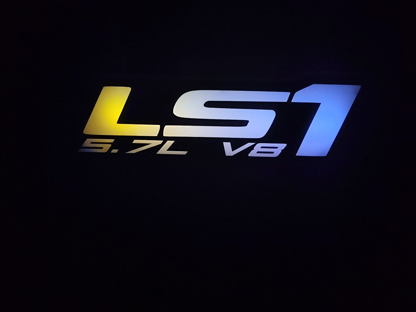 TuneAgent Flow LED RGB "LS1" Emblem
