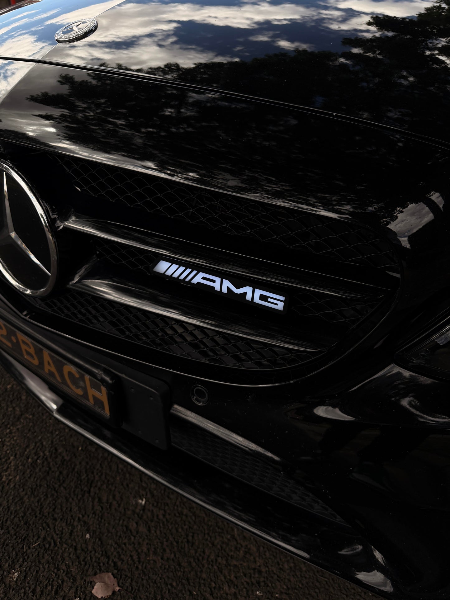 TuneAgent Flow LED RGB "AMG" Emblem